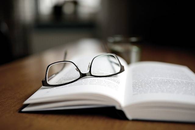 La différence entre lunette de lecture et lunette de vue
