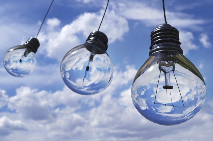 L’éclairage raffiné avec les ampoules E12 : Illuminez votre intérieur avec élégance